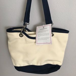 thirty-one Bags - Canvas Crew Thermal Tote by Thirtyone BRAND NEW!! thirty-one Bags - Canvas Crew Thermal Tote by Thirtyone BRAND NEW!!